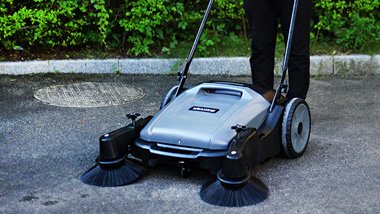 九游会WJS-SD1手推式扫地车可以解决清扫地面面积过大的问题